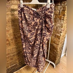 Printed sarong skirt